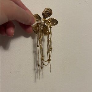 Gold Floral earrings
